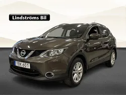 Brun Begagnad 2015 Nissan Qashqai SUV | 109 900 kr (Lite dyr)