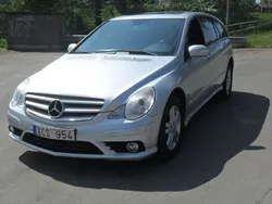 Silver Begagnad 2008 Mercedes R320 Minibuss | 63 000 kr (Bra pris)