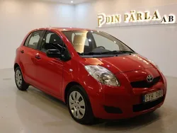Röd Begagnad 2010 Toyota Yaris Halvkombi | 49 900 kr (Marknadspris)