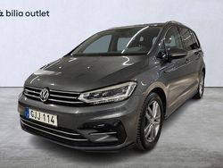 Mörkgrå Begagnad 2018 VW Touran R-line Minibuss | 259 000 kr (Marknadspris)