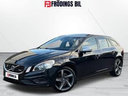 Svart Begagnad 2012 Volvo V60 R-Design Kombi | 144 900 kr (Marknadspris)