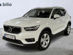 Vit Begagnad 2021 Volvo XC40 Momentum SUV | 309 900 kr (Marknadspris)
