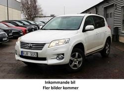 Vit Begagnad 2012 Toyota RAV4 Business Edition SUV | 123 900 kr (Marknadspris)
