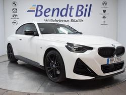 Vit Begagnad 2022 BMW M240 Shadowline Sportkupé | 534 500 kr (Marknadspris)