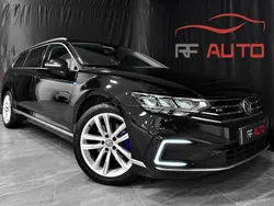 Svart Begagnad 2020 VW Passat GTE Kombi | 259 900 kr (Marknadspris)