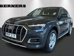 Grå Begagnad 2024 Audi Q5 Comfort SUV | 479 900 kr (Marknadspris)