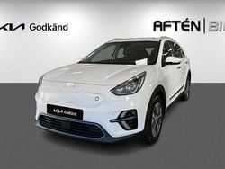 Vit Begagnad 2021 Kia e-Niro Advance SUV | 279 900 kr (Dyr)