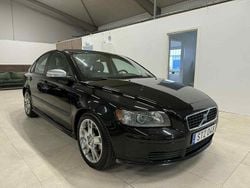 Svart Begagnad 2006 Volvo S40 R-Design Sedan | 49 900 kr (Lite dyr)