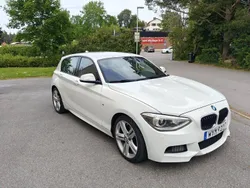 Vit Begagnad 2015 BMW 116 Halvkombi | 110 000 kr (Marknadspris)