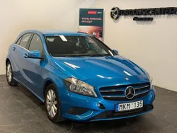 Mörkblå Begagnad 2012 Mercedes A180 Style Halvkombi | 129 900 kr (Marknadspris)