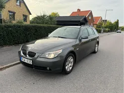 Grå Begagnad 2006 BMW 523 Kombi | 29 900 kr (Marknadspris)