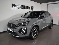 Grå Begagnad 2024 Peugeot 2008 GT-line SUV | 259 500 kr (Marknadspris)
