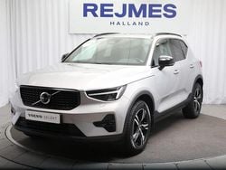 Silver Begagnad 2023 Volvo XC40 Plus SUV | 359 500 kr (Marknadspris)