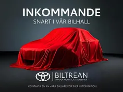 Vit Begagnad 2024 Toyota Yaris Hybrid Active Halvkombi | 249 000 kr (Marknadspris)