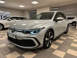 Silver Begagnad 2020 VW Golf VIII GTE Halvkombi | 277 900 kr (Marknadspris)