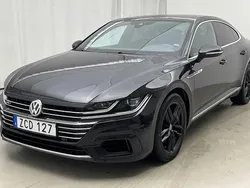 Svart Begagnad 2018 VW Arteon GTS Sedan | 229 000 kr (Marknadspris)