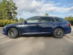 Blå Begagnad 2016 Skoda Superb LAURIN & KLEMENT Kombi | 159 000 kr (Marknadspris)
