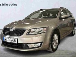 Brun Begagnad 2014 Skoda Octavia Ambition Kombi | 114 900 kr (Marknadspris)