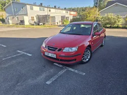 Röd Begagnad 2003 Saab 9-3 Sedan | 34 000 kr (Marknadspris)