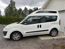 Vit Begagnad 2011 Fiat Doblò Dynamic Minibuss | 110 000 kr