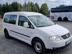Vit Begagnad 2010 VW Caddy Maxi Minibuss | 95 000 kr