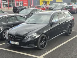 Svart Begagnad 2014 Mercedes E220 Kombi | 130 000 kr (Superpris)