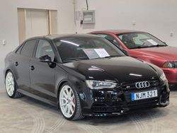Svart Begagnad 2016 Audi S3 Sedan | 299 000 kr (Marknadspris)