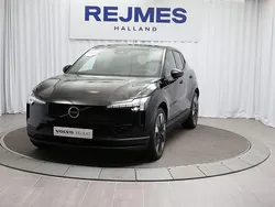 Svart Begagnad 2024 Volvo EX30 Performance SUV | 419 500 kr