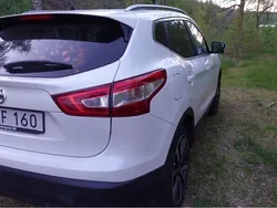 Vit Begagnad 2017 Nissan Qashqai SUV | 130 000 kr (Marknadspris)