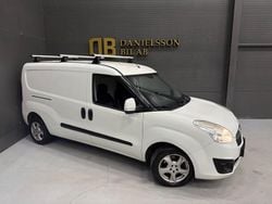 Vit Begagnad 2017 Opel Combo Van | 49 800 kr (Marknadspris)