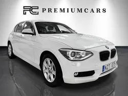 Vit Begagnad 2013 BMW 116 Halvkombi | 99 900 kr (Marknadspris)