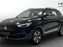 Svart (black) Begagnad 2023 MG ZS Comfort Sedan | 309 900 kr (Dyr)