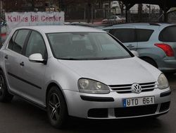 Silver Begagnad 2003 VW Golf IV Comfortline Halvkombi | 24 900 kr (Marknadspris)