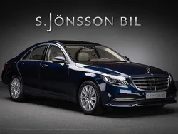Mörkblå Begagnad 2017 Mercedes S560 Sedan | 689 000 kr