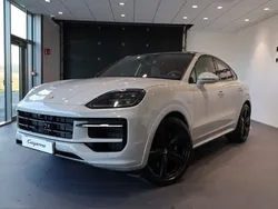 Grå (grey) Ny 2025 Porsche Cayenne SUV | 1 631 100 kr (Lite dyr)