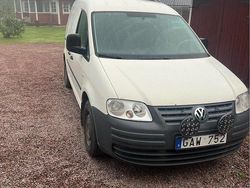 Vit Begagnad 2008 VW Caddy Minibuss | 55 000 kr (Marknadspris)