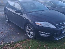 Svart Begagnad 2013 Ford Mondeo Sport Kombi | 20 000 kr