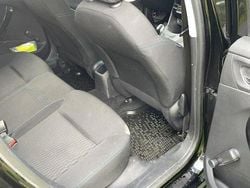 Svart Begagnad 2019 Peugeot 208 Halvkombi | 97 000 kr (Bra pris)