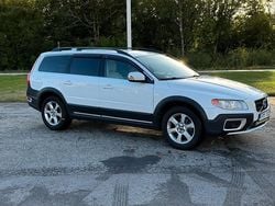 Vit Begagnad 2010 Volvo XC70 Summum SUV | 99 800 kr (Marknadspris)