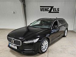 Svart Begagnad 2022 Volvo V90 Momentum Kombi | 279 000 kr (Marknadspris)