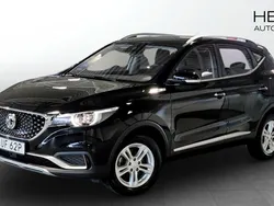 Svart (black) Begagnad 2019 MG ZS Comfort Sedan | 149 900 kr (Superpris)