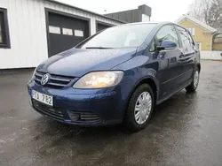 Mörkblå Begagnad 2007 VW Golf Plus Cross Trendline Minibuss | 13 900 kr (Superpris)