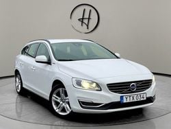 Vit Begagnad 2017 Volvo V60 Standard Kombi | 169 900 kr (Lite dyr)
