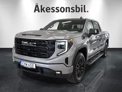 Onyx black Ny 2025 GMC Sierra Van | 1 136 250 kr (Marknadspris)