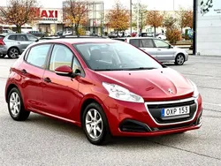 Mörkröd (röd) Begagnad 2016 Peugeot 208 Halvkombi | 54 800 kr (Bra pris)
