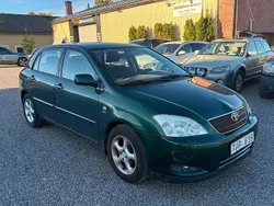 Grön Begagnad 2002 Toyota Corolla Halvkombi | 33 900 kr