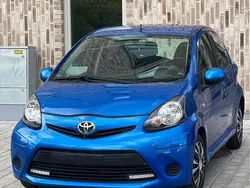 Blå Begagnad 2014 Toyota Aygo Halvkombi | 31 000 kr (Bra pris)