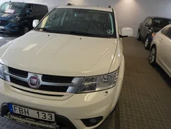 Vit Begagnad 2013 Fiat Freemont SUV | 119 000 kr (Marknadspris)