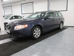 Blå Begagnad 2010 Volvo V70 Momentum Kombi | 54 500 kr (Bra pris)