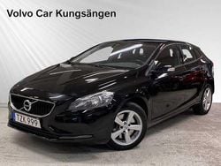 Svart Begagnad 2016 Volvo V40 Business Edition Halvkombi | 164 900 kr (Marknadspris)